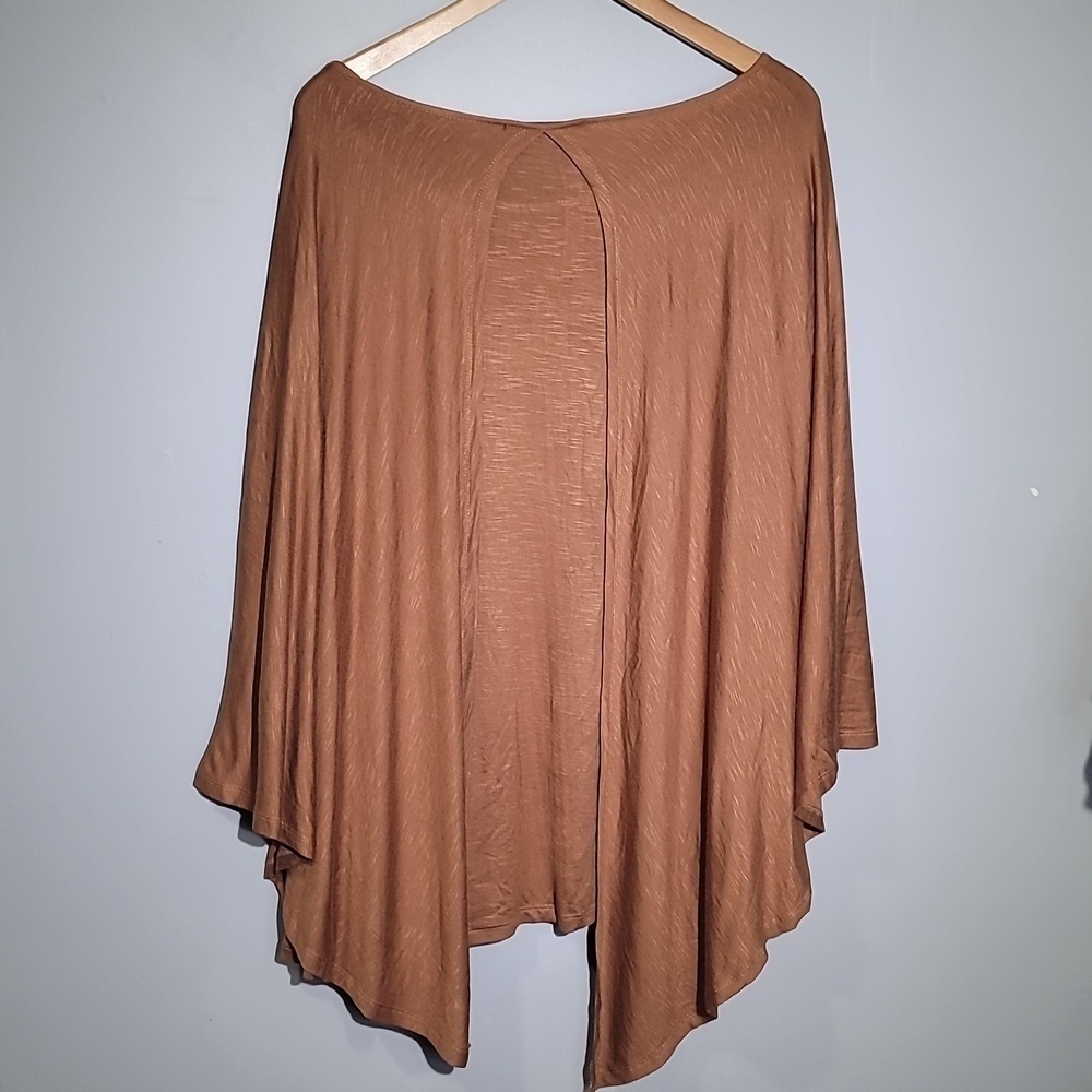 ASTROLOGIE Long Sleeve Batwing Oversized Tan Capelet Blouse